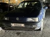 Volkswagen Passat 1993 годаfor1 300 000 тг. в Астана – фото 4