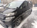 Toyota Vellfire 2010 года за 13 500 000 тг. в Астана – фото 2