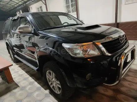 Toyota Hilux 2013 года за 11 900 000 тг. в Шу – фото 3