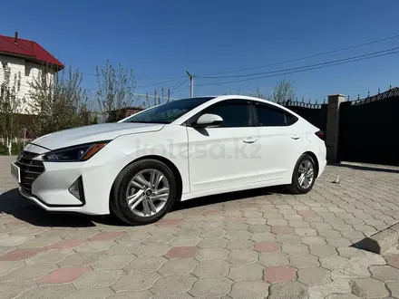 Hyundai Elantra 2019 года за 8 200 000 тг. в Алматы – фото 46