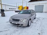 Mercedes-Benz E 200 2004 годаүшін5 500 000 тг. в Тараз