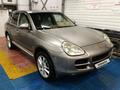 Porsche Cayenne 2004 годаfor5 250 000 тг. в Астана