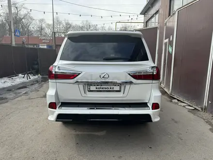 Lexus LX 570 2011 года за 22 000 000 тг. в Алматы