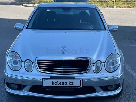 Mercedes-Benz E 320 2002 года за 7 200 000 тг. в Караганда – фото 4