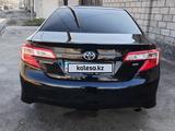 Toyota Camry 2014 годаүшін8 400 000 тг. в Шымкент – фото 2