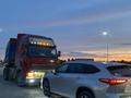 Toyota Highlander 2022 года за 25 000 000 тг. в Актобе – фото 2