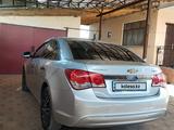 Chevrolet Cruze 2013 года за 4 600 000 тг. в Туркестан – фото 2