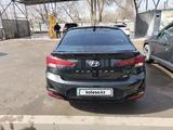 Hyundai Elantra 2020 года за 8 200 000 тг. в Алматы – фото 2