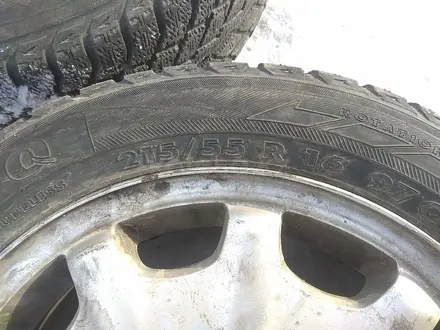 Шины 215/55 R16 — "Nokian Hakkapeliitta Q" (Финляндия), зимние, в за 28 000 тг. в Астана – фото 3