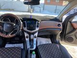 Chevrolet Cruze 2010 года за 3 200 000 тг. в Актобе – фото 5