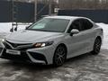 Toyota Camry 2022 годаүшін12 800 000 тг. в Уральск – фото 3