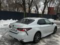 Toyota Camry 2022 годаүшін12 800 000 тг. в Уральск – фото 9