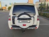 Mitsubishi Pajero 2012 годаfor11 500 000 тг. в Астана – фото 3