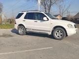 Mercedes-Benz ML 320 2000 годаүшін4 300 000 тг. в Алматы – фото 2