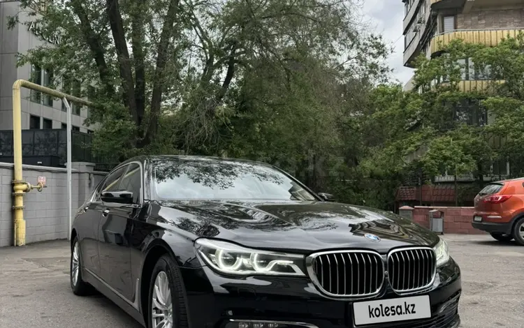 BMW 750 2016 года за 27 000 000 тг. в Алматы