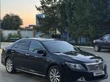 Toyota Camry 2012 года за 9 800 000 тг. в Актобе