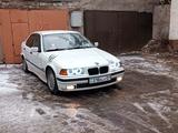 BMW 318 1993 года за 800 000 тг. в Астана