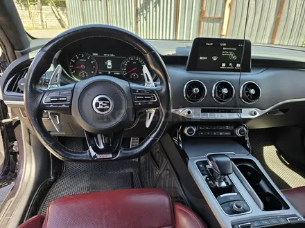 Kia Stinger 2019 года за 11 000 000 тг. в Алматы – фото 10