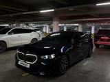 BMW 520 2024 года за 24 500 000 тг. в Бишкек – фото 2