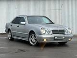 Mercedes-Benz E 200 1996 года за 2 500 000 тг. в Астана – фото 3