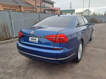 Volkswagen Passat 2016 года за 5 300 000 тг. в Актобе – фото 5