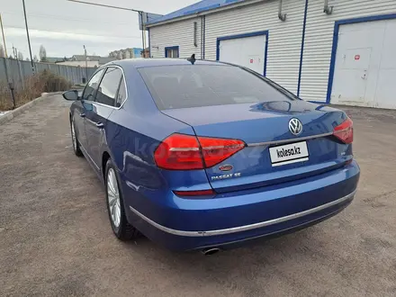 Volkswagen Passat 2016 года за 5 300 000 тг. в Актобе – фото 7