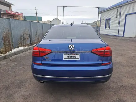 Volkswagen Passat 2016 года за 5 300 000 тг. в Актобе – фото 8