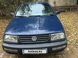 Volkswagen Vento 1992 года за 1 500 000 тг. в Атырау – фото 5