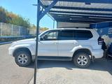 Toyota Land Cruiser Prado 2005 годаүшін10 000 000 тг. в Усть-Каменогорск – фото 4