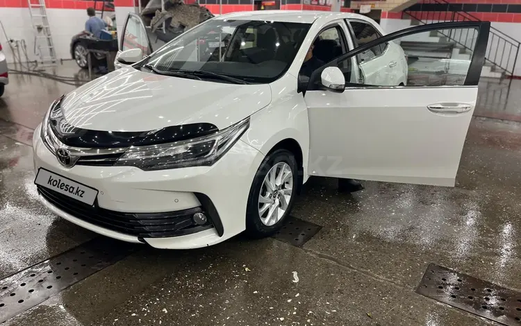 Toyota Corolla 2017 года за 8 500 000 тг. в Шымкент