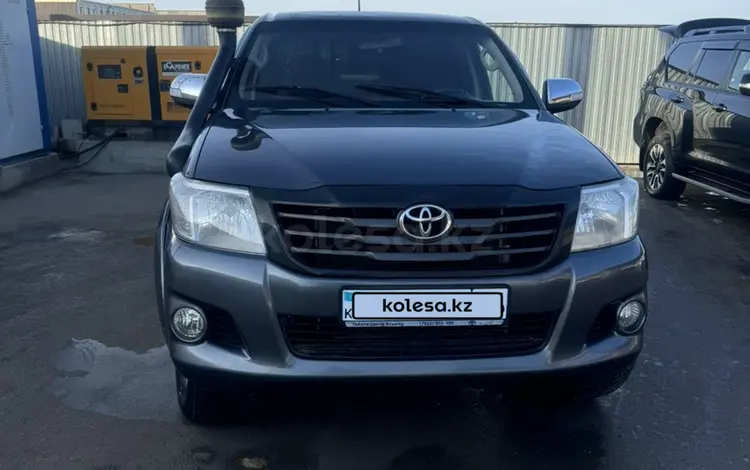 Toyota Hilux 2013 годаүшін7 100 000 тг. в Атырау