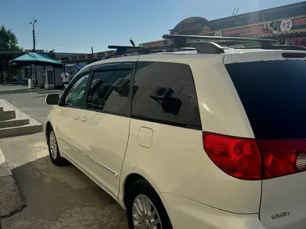 Toyota Sienna 2009 года за 9 500 000 тг. в Атырау – фото 8