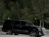 Cadillac Escalade 2016 годаүшін27 000 000 тг. в Алматы