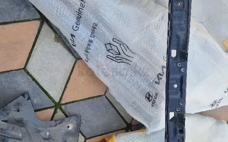 Телевизор на Hyundai Elantra CN7 2021-23 за 4 000 тг. в Алматы