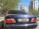 Mercedes-Benz E 320 2000 года за 3 000 000 тг. в Астана – фото 4
