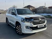 Toyota Land Cruiser 2019 года за 40 500 000 тг. в Шымкент