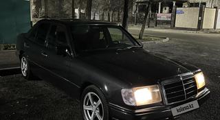 Mercedes-Benz E 200 1992 года за 1 450 000 тг. в Тараз