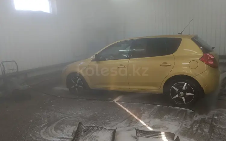 Kia Cee'd 2009 годаүшін3 500 000 тг. в Астана