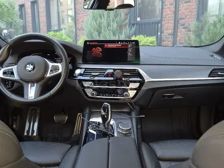 BMW 530 2020 года за 23 000 000 тг. в Алматы – фото 14