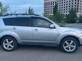 Mitsubishi Outlander 2011 годаfor6 500 000 тг. в Атырау – фото 4