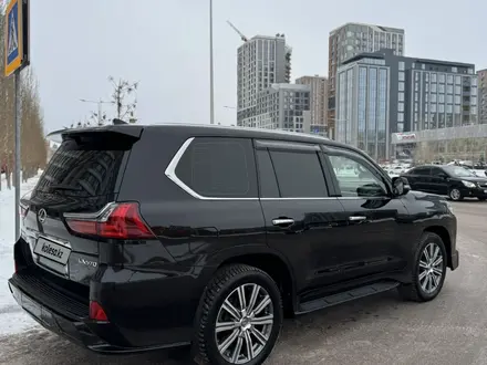 Lexus LX 570 2015 года за 32 500 000 тг. в Астана – фото 18