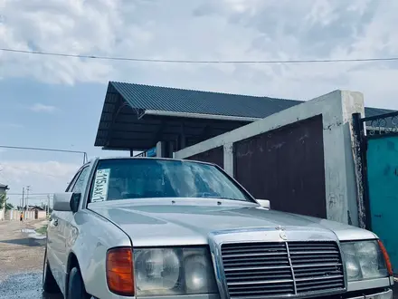 Mercedes-Benz E 280 1989 года за 700 000 тг. в Абай (Келесский р-н)