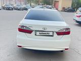 Toyota Camry 2016 годаүшін11 800 000 тг. в Астана – фото 3