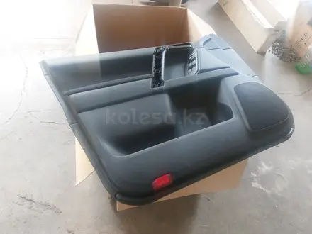 Обшивка дверей, дверные карты Toyoa Prado 150 за 220 000 тг. в Актобе – фото 7