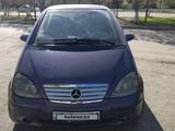 Mercedes-Benz A 190 1999 годаүшін2 100 000 тг. в Караганда
