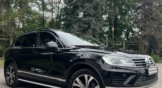 Volkswagen Touareg 2018 года за 21 750 000 тг. в Алматы