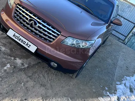 Infiniti FX35 2004 года за 5 322 187 тг. в Атырау – фото 8