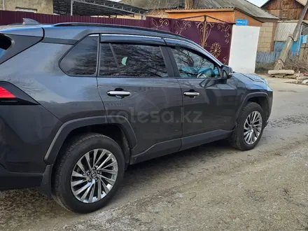 Toyota RAV4 2020 года за 14 800 000 тг. в Алматы – фото 7