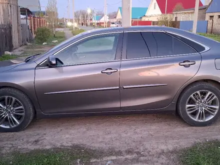 Toyota Camry 2015 года за 6 500 000 тг. в Уральск – фото 6