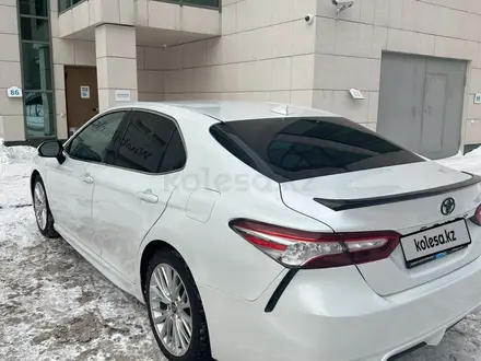 Toyota Camry 2020 года за 12 700 000 тг. в Астана – фото 4